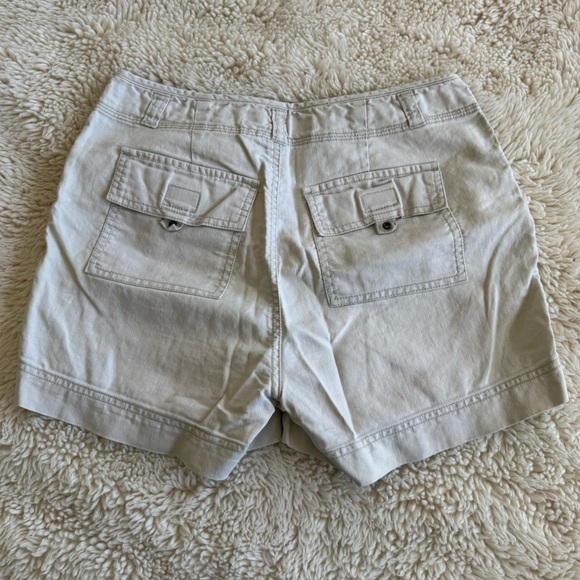 Maurices Cream Cargo Shorts with Belt Loops and Textured Fabric - Picture 2 of 6